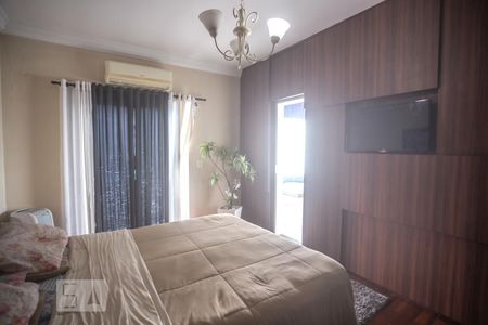 Casa à venda com 482m², 3 quartos e 6 vagasSuíte 2