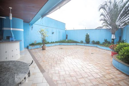 Casa à venda com 482m², 3 quartos e 6 vagasQuintal