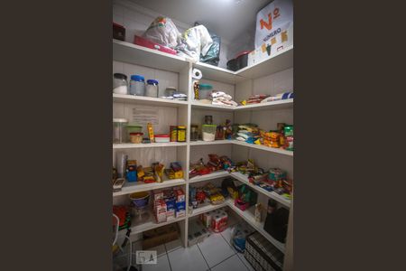 Casa à venda com 482m², 3 quartos e 6 vagasDispensa