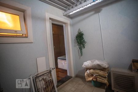 Casa à venda com 482m², 3 quartos e 6 vagasQuarto de Serviço 2