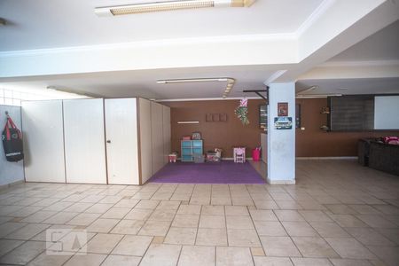 Casa à venda com 482m², 3 quartos e 6 vagasSalão