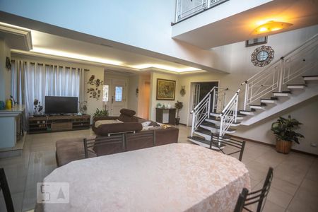 Sala de estar de casa à venda com 3 quartos, 482m² em Dos Casa, São Bernardo do Campo