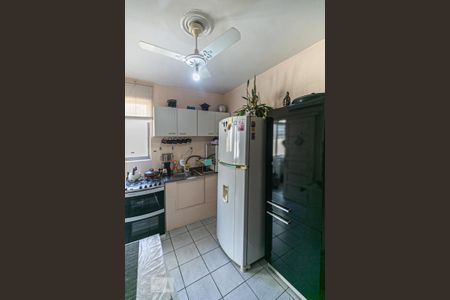 Apartamento à venda com 99m², 2 quartos e 1 vagaCozinha