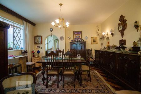 Sala 2 de casa para alugar com 3 quartos, 210m² em Vila Mariana, São Paulo