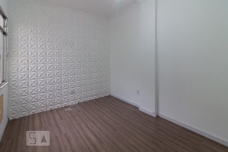 Quarto 1 de apartamento para alugar com 2 quartos, 60m² em Vista Alegre, Rio de Janeiro