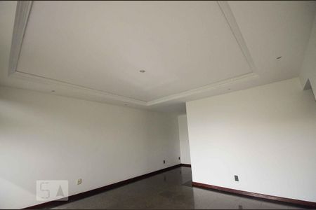 Apartamento para alugar com 127m², 3 quartos e 2 vagasSala