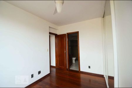 Apartamento para alugar com 127m², 3 quartos e 2 vagasQuarto 3