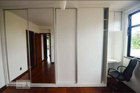 Apartamento para alugar com 127m², 3 quartos e 2 vagasQuarto 3