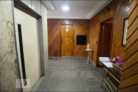 Apartamento para alugar com 127m², 3 quartos e 2 vagasHall