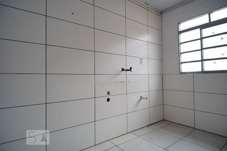 Cozinha de kitnet/studio para alugar com 1 quarto, 30m² em Agronomia, Porto Alegre