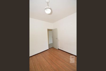 Apartamento à venda com 60m², 1 quarto e 1 vagaQuarto