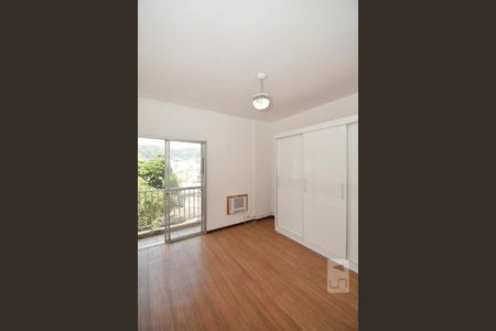 Apartamento à venda com 60m², 1 quarto e 1 vagaQuarto