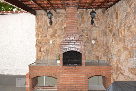Apartamento à venda com 60m², 1 quarto e 1 vagaÁrea comum - Churrasqueira