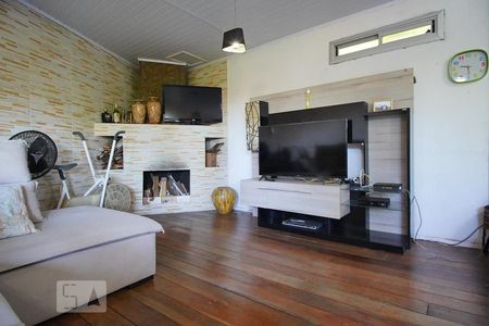 Sala de casa à venda com 4 quartos, 380m² em Jardim Itu, Porto Alegre