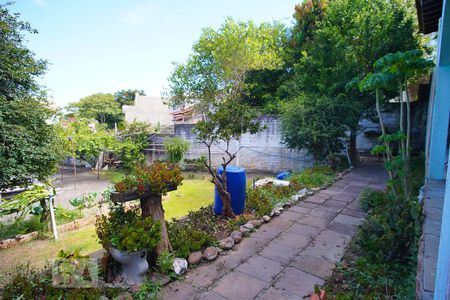 Casa à venda com 380m², 4 quartos e 2 vagasPátio