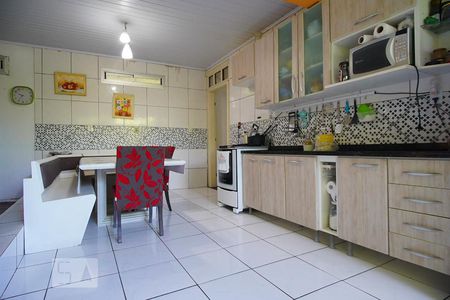 Casa à venda com 380m², 4 quartos e 2 vagasCozinha