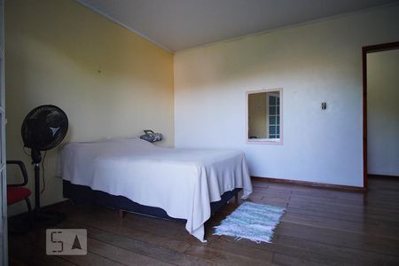 Quarto 1 de casa à venda com 4 quartos, 380m² em Jardim Itu, Porto Alegre