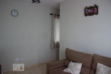 Sala de apartamento para alugar com 2 quartos, 58m² em Itaquera, São Paulo