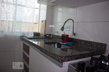 Cozinha de apartamento para alugar com 2 quartos, 58m² em Itaquera, São Paulo