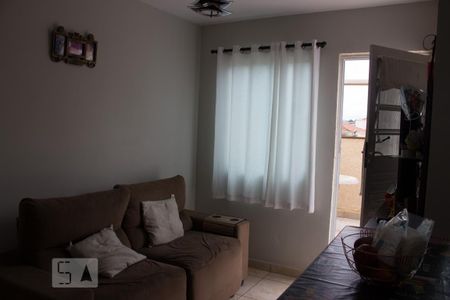 Sala de apartamento para alugar com 2 quartos, 58m² em Itaquera, São Paulo