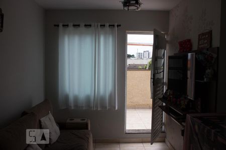 Sala de apartamento para alugar com 2 quartos, 58m² em Itaquera, São Paulo