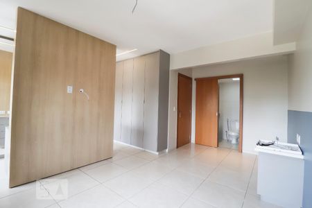 Apartamento à venda com 77m², 1 quarto e 1 vagaSuíte