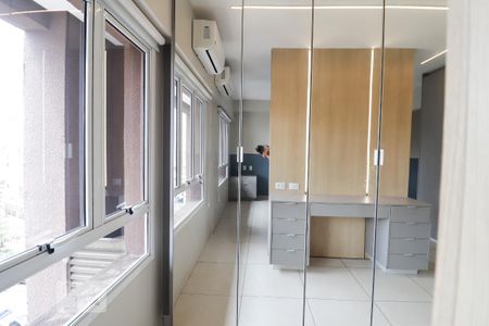 Apartamento à venda com 77m², 1 quarto e 1 vagaCloset