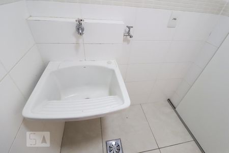 Apartamento à venda com 77m², 1 quarto e 1 vagaÁrea de serviço
