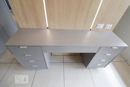 Apartamento à venda com 77m², 1 quarto e 1 vagaCloset