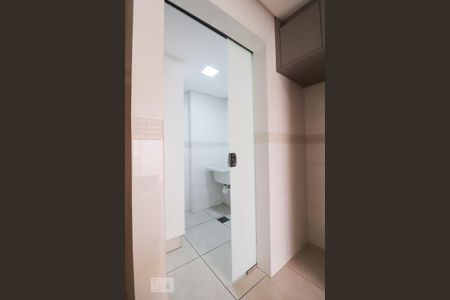 Apartamento à venda com 77m², 1 quarto e 1 vagaÁrea de serviço