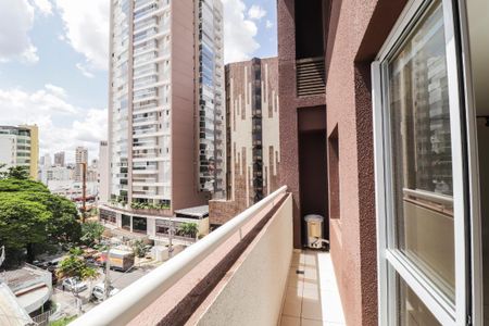 Apartamento à venda com 77m², 1 quarto e 1 vagaSacada