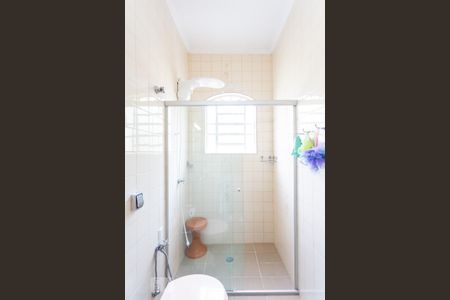 Casa à venda com 500m², 6 quartos e 3 vagas Casa à venda com 500m², 6 quartos e 3 vagasBanheiro da Suíte 2