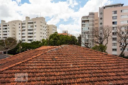 Casa à venda com 500m², 6 quartos e 3 vagas Casa à venda com 500m², 6 quartos e 3 vagasVista
