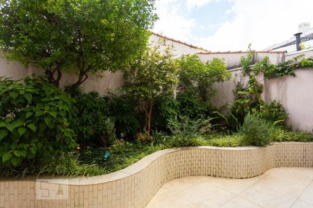 Casa à venda com 500m², 6 quartos e 3 vagas Casa à venda com 500m², 6 quartos e 3 vagasJardim