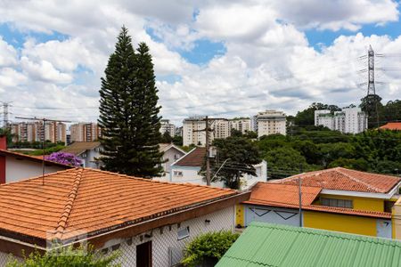 Casa à venda com 500m², 6 quartos e 3 vagas Casa à venda com 500m², 6 quartos e 3 vagasVista
