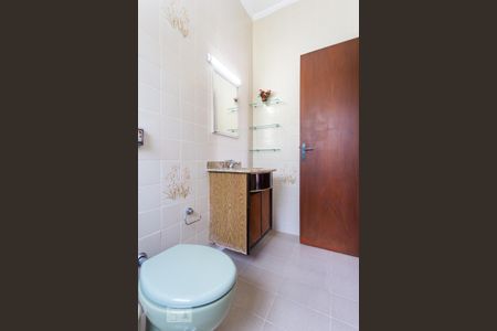 Casa à venda com 500m², 6 quartos e 3 vagas Casa à venda com 500m², 6 quartos e 3 vagasBanheiro da Suíte 3