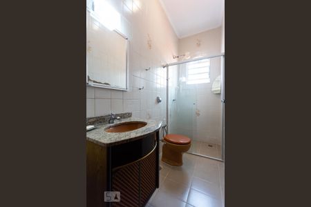 Casa à venda com 500m², 6 quartos e 3 vagas Casa à venda com 500m², 6 quartos e 3 vagasBanheiro da Suíte 5