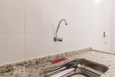 Cozinha de apartamento para alugar com 2 quartos, 50m² em Vila Antonieta, São Paulo