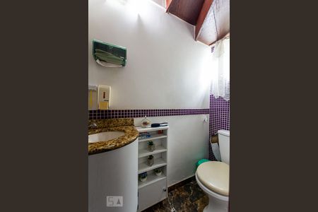 Lavabo de casa de condomínio à venda com 3 quartos, 118m² em Sapê, Niterói