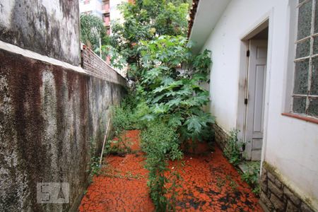 Casa à venda com 220m², 5 quartos e 2 vagasQuintal 