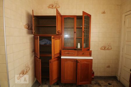 Casa à venda com 220m², 5 quartos e 2 vagasCozinha