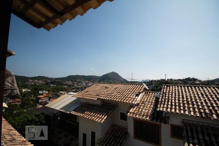 Casa de condomínio à venda com 118m², 3 quartos e 2 vagas Casa de condomínio à venda com 118m², 3 quartos e 2 vagasVaranda suíte vista