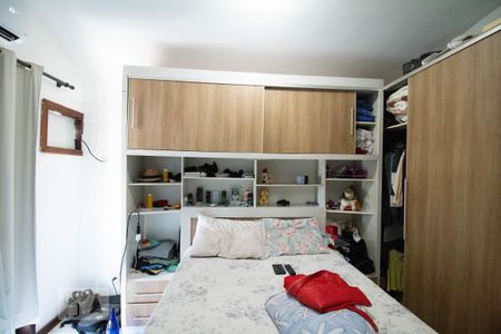 Casa de condomínio à venda com 118m², 3 quartos e 2 vagas Casa de condomínio à venda com 118m², 3 quartos e 2 vagasSuite