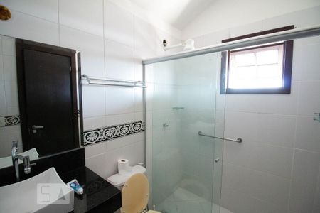 Casa de condomínio à venda com 118m², 3 quartos e 2 vagas Casa de condomínio à venda com 118m², 3 quartos e 2 vagasBanheiro Suite