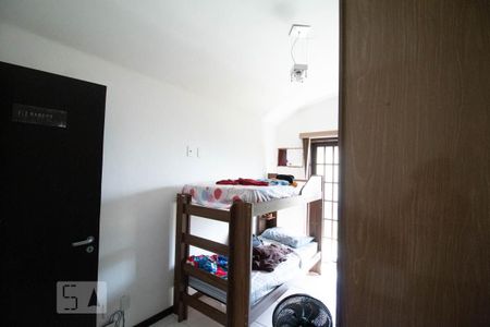 Quarto 1 de casa de condomínio à venda com 3 quartos, 118m² em Sapê, Niterói