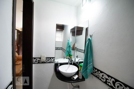 Lavabo de casa de condomínio à venda com 3 quartos, 118m² em Sapê, Niterói