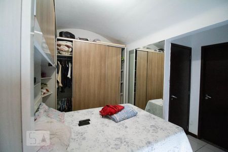 Casa de condomínio à venda com 118m², 3 quartos e 2 vagas Casa de condomínio à venda com 118m², 3 quartos e 2 vagasSuite