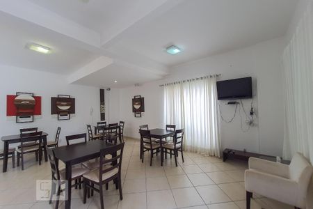 Apartamento para alugar com 57m², 2 quartos e 1 vaga Apartamento para alugar com 57m², 2 quartos e 1 vagaÁrea comum - Salão de festas
