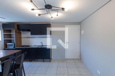 Sala/Cozinha de apartamento à venda com 2 quartos, 43m² em Ponte Rasa, São Paulo