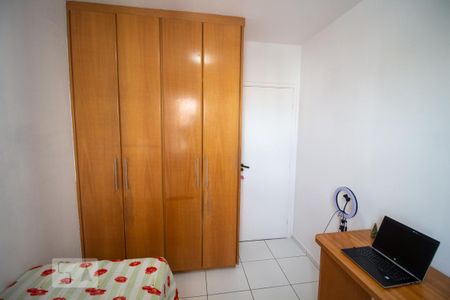 Apartamento à venda com 73m², 3 quartos e 2 vagasQuarto 2
